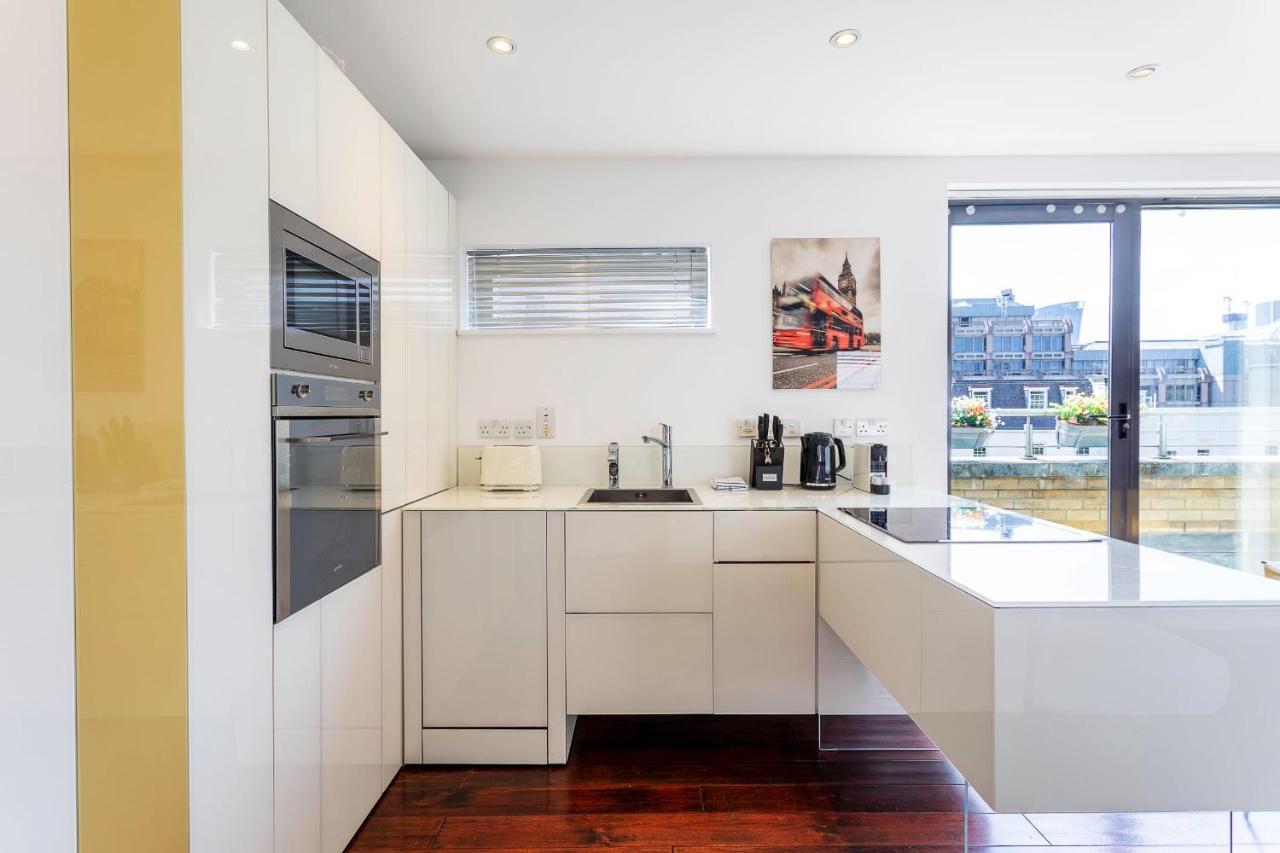 Modern Tower Hill Penthouse Appartamento Londra
